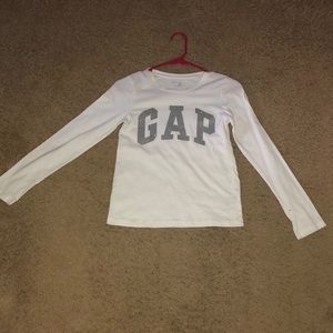 I am selling a gap shirt.